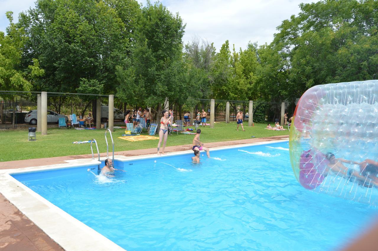 Camping La Brena Hotel Almodóvar del Río Exterior foto